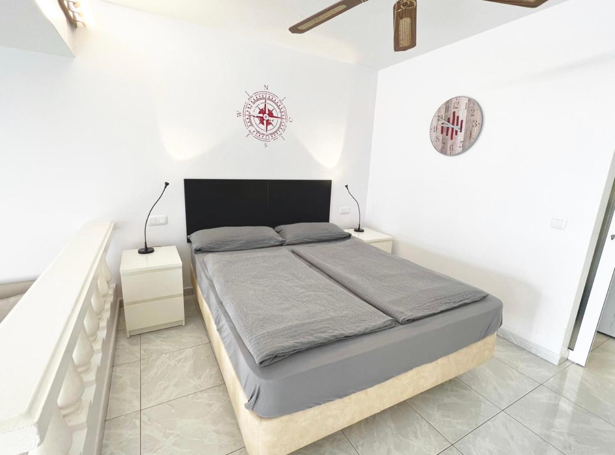 Beachhouse La Palma Коста Калма Екстериор снимка